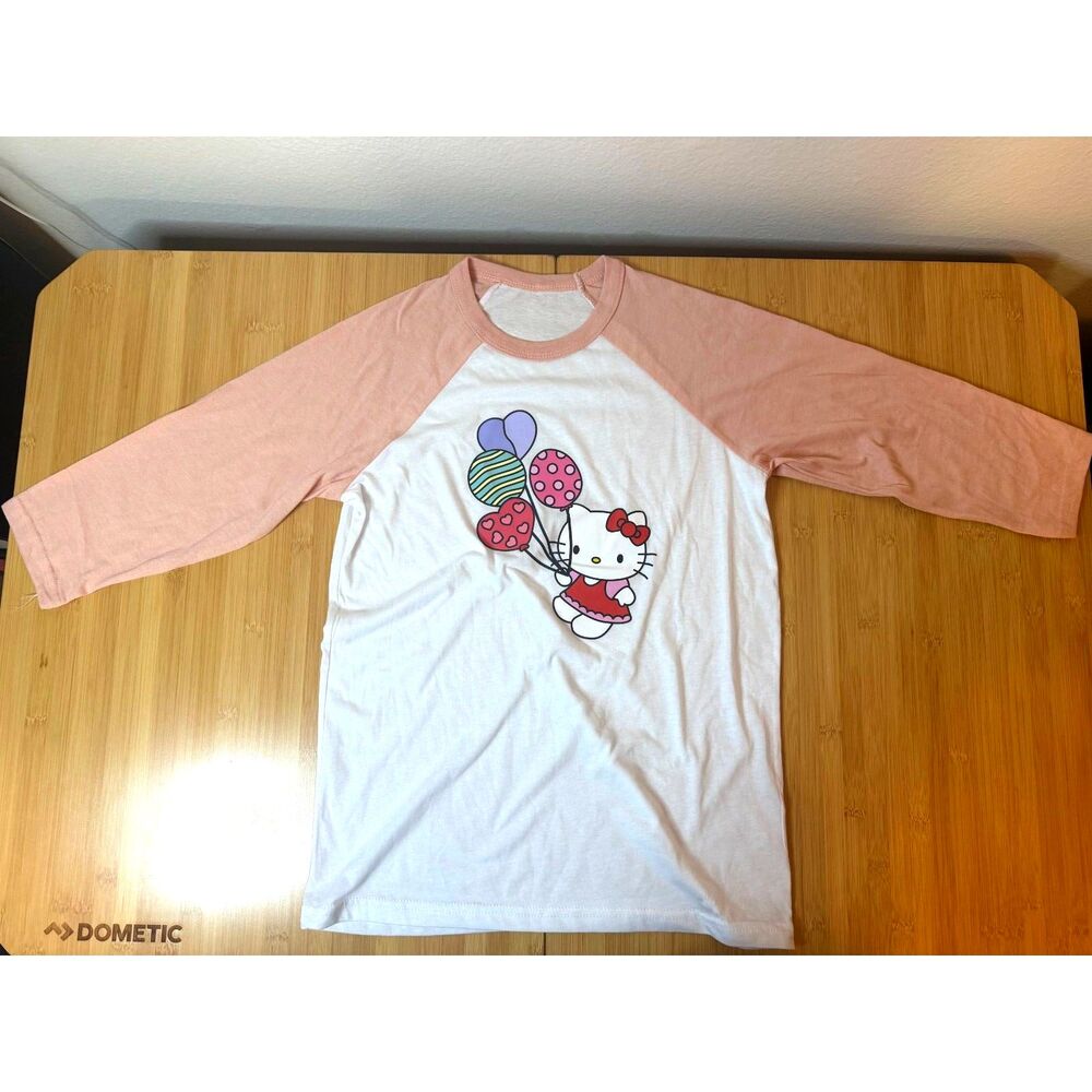 NWOT Sanrio Hello Kitty Raglan Shirt Women's XS White Pink Balloons 3/4 Sleeve